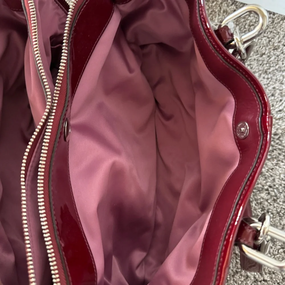 NWT Red Patent Leather Purse/Bag - Picture 8 of 10